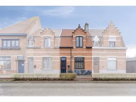 huis te koop in assebroek met 2 slaapkamers