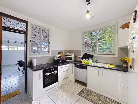 vente maison 4 pièces 89.75 m² à sainte anne (97180)  249 000 €