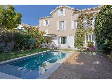 achat : maison (13002)