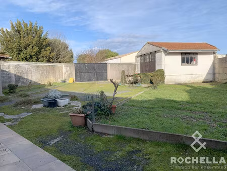 maison 107m2  3/4chambres  grand jardin  garage attenant  dépen