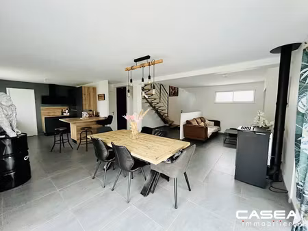 vente maison 5 pièces 121 m² à ergué-gabéric (29500)  369 500 €