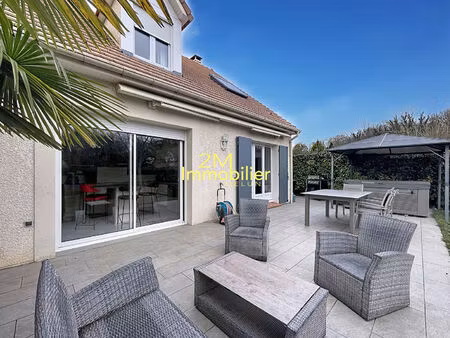 achat maison 8 pièces 154m²