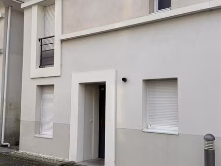 maison de ville 4 chambres centre de saint-médard-en-jalles