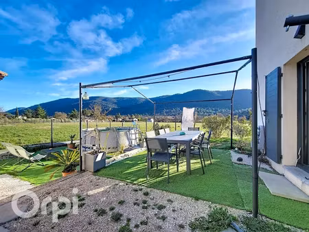 vente maison 4 pièces 87 m² à signes (83870)  357 000 €