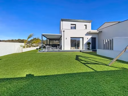 vente maison 4 pièces 109 m² à vias (34450)  410 000 €