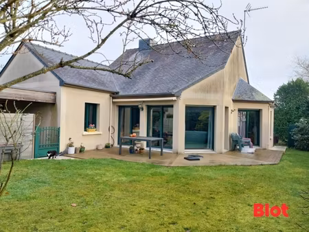a vendre par blot immobilier dinard - maison de plain-pied- saint-lunaire