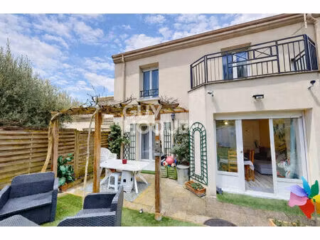 maison de ville avec jardin - aubervilliers 4 pièces secteur mairie d'aubervilliers