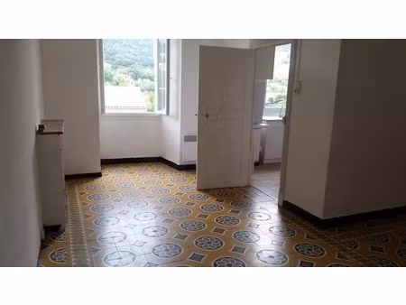 location appartement 2 pièces 57 m² à santa-maria-siché (20190)