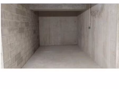 location commerce 12 m² à saint-bernard (01600)