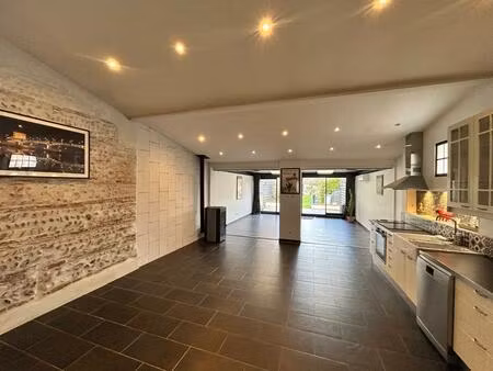 location maison 6 pièces 135 m² à toulouse (31000)