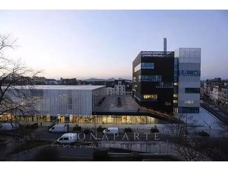 pau halles – local commercial 900 m² à fort potentiel