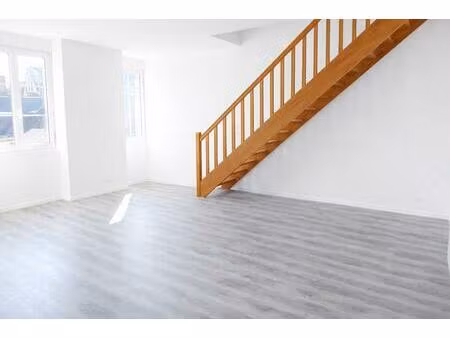 location appartement 3 pièces 94m² chateaubriant 44110
