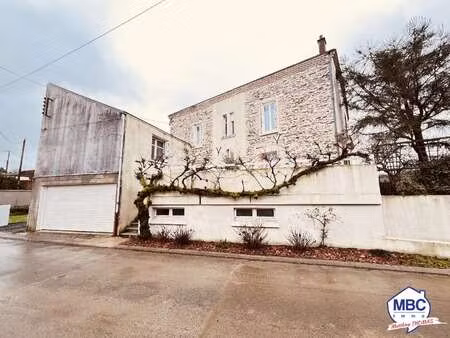 vente maison à beaupreau (49600) : à vendre / 161m² beaupreau