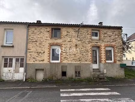 vente maison à beaupreau (49600) : à vendre / 55m² beaupreau