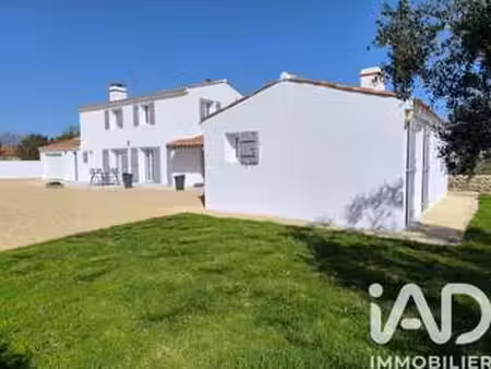 vente maison à puyravault (85450) : à vendre / 184m² puyravault