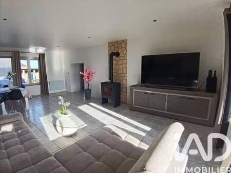 vente maison à moutiers-sous-argenton (79150) : à vendre / 216m² moutiers-sous-argenton