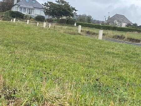 vente terrain à plomodiern (29550) : à vendre / plomodiern