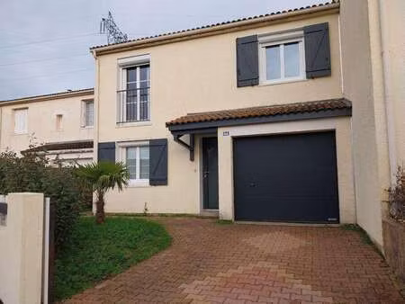 location maison à saint-sébastien-sur-loire fontaine-portereau (44230) : à louer / 77m² sa