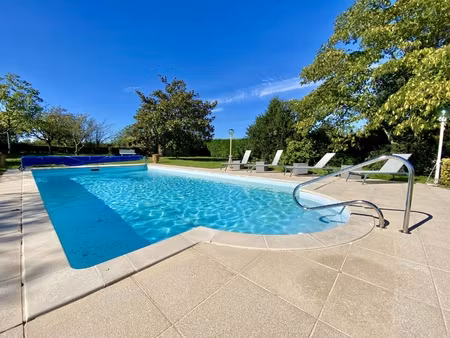 maison 6 pièces - 135 m²