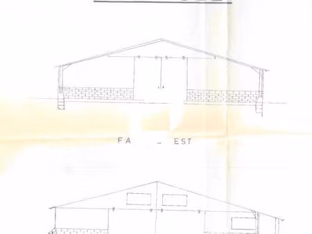a louer  stockage interieur exterieur proche zone de brais