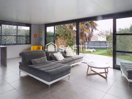 jolie et lumineuse maison familiale