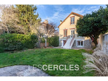 maison 6 pièces de 120 m²