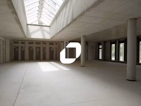 bureaux neufs 300m² en rdc