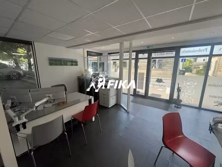 local commercial a vendre