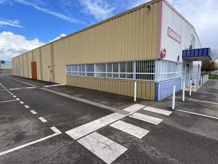 local commercial à vendre