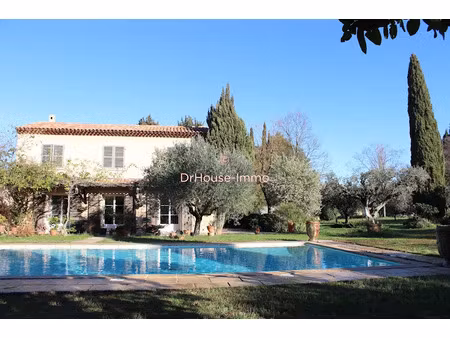 vente maison 6 pièces 209 m² à martigues (13500)  810 000 €