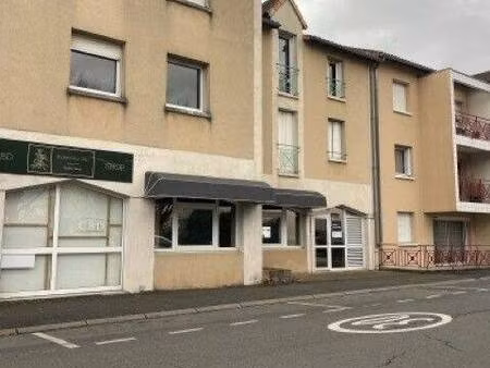 local commercial à louer