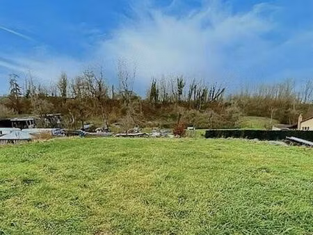 terrain constructible viabilisé à vendre
