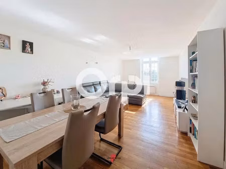 vente appartement 3 pièces 97 m² à la fère (02800)  80 900 €