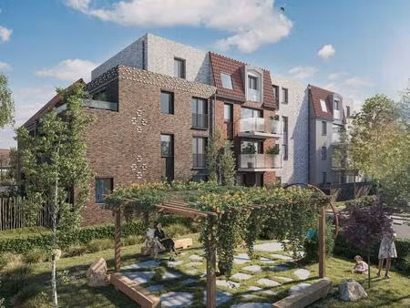 mouvaux au pied des commerces et du parc du hautmont