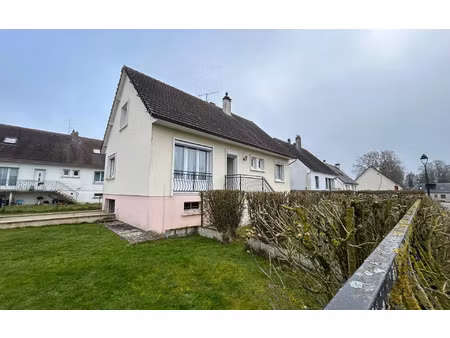 maison ravenel 90 m² t-4 à vendre  148 000 €