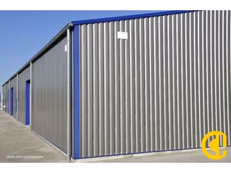 74 - location d'activite 1365 m²