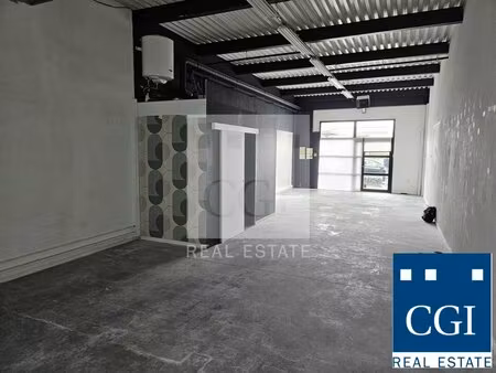 local d'activite a louer