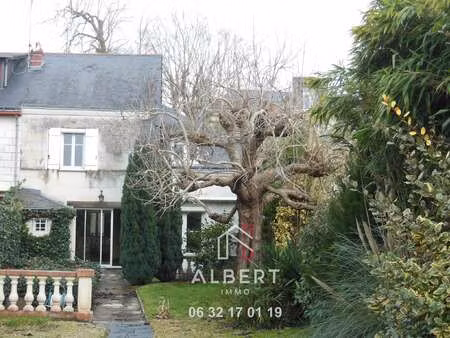 vente maison à gennes-val-de-loire (49350) : à vendre / 145m² gennes-val-de-loire