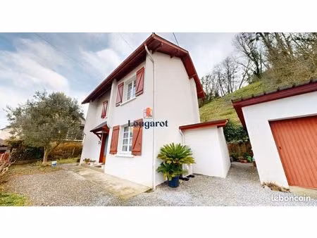 propriété 5 pièces 92 m²