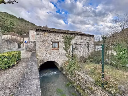 vente maison 11 pièces 230 m² à saint-vincent-rive-d'olt (46140)  295 000 €