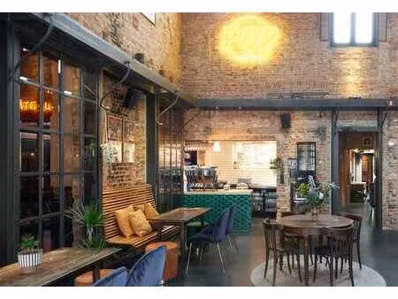 commerce - rez-de-chausée