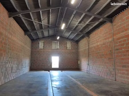 entrepôt à louer