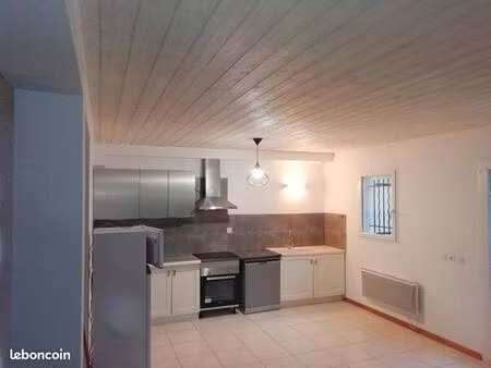 studio meublé 60 m²