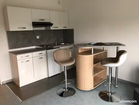 studio meublé à l'année