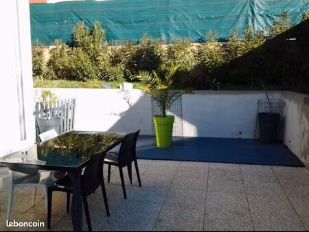 appartement t2 34 m2  80 m2 terrasse  parking