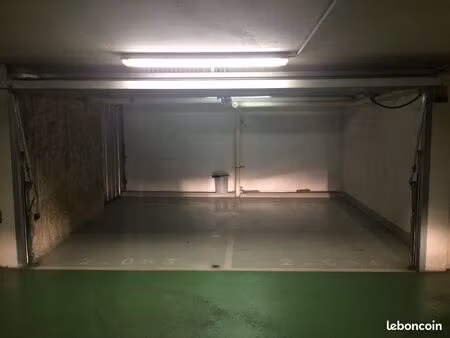 recherche box / garage simple ou double claye souilly