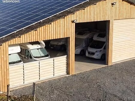 places d'hivernage camping-car sous abris