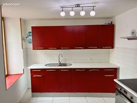 à louer- maison de bourg 75m2 montaigut-en-combraille