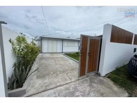 villa 3 pièces 77 m²