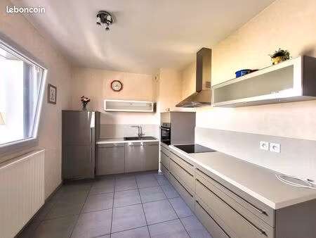 st genest lerpt t3 de 76 m² terrasse et garage